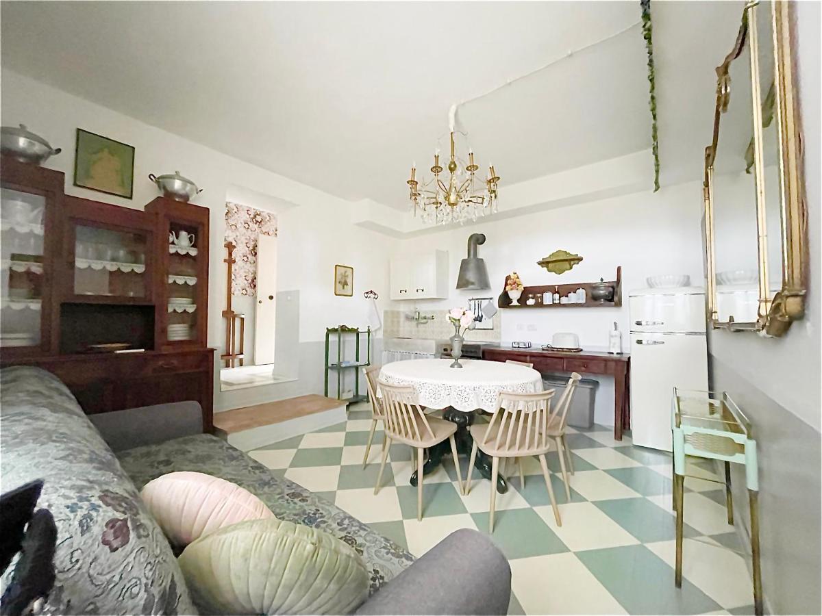 ספלו Mapepa Village Apartments מראה חיצוני תמונה