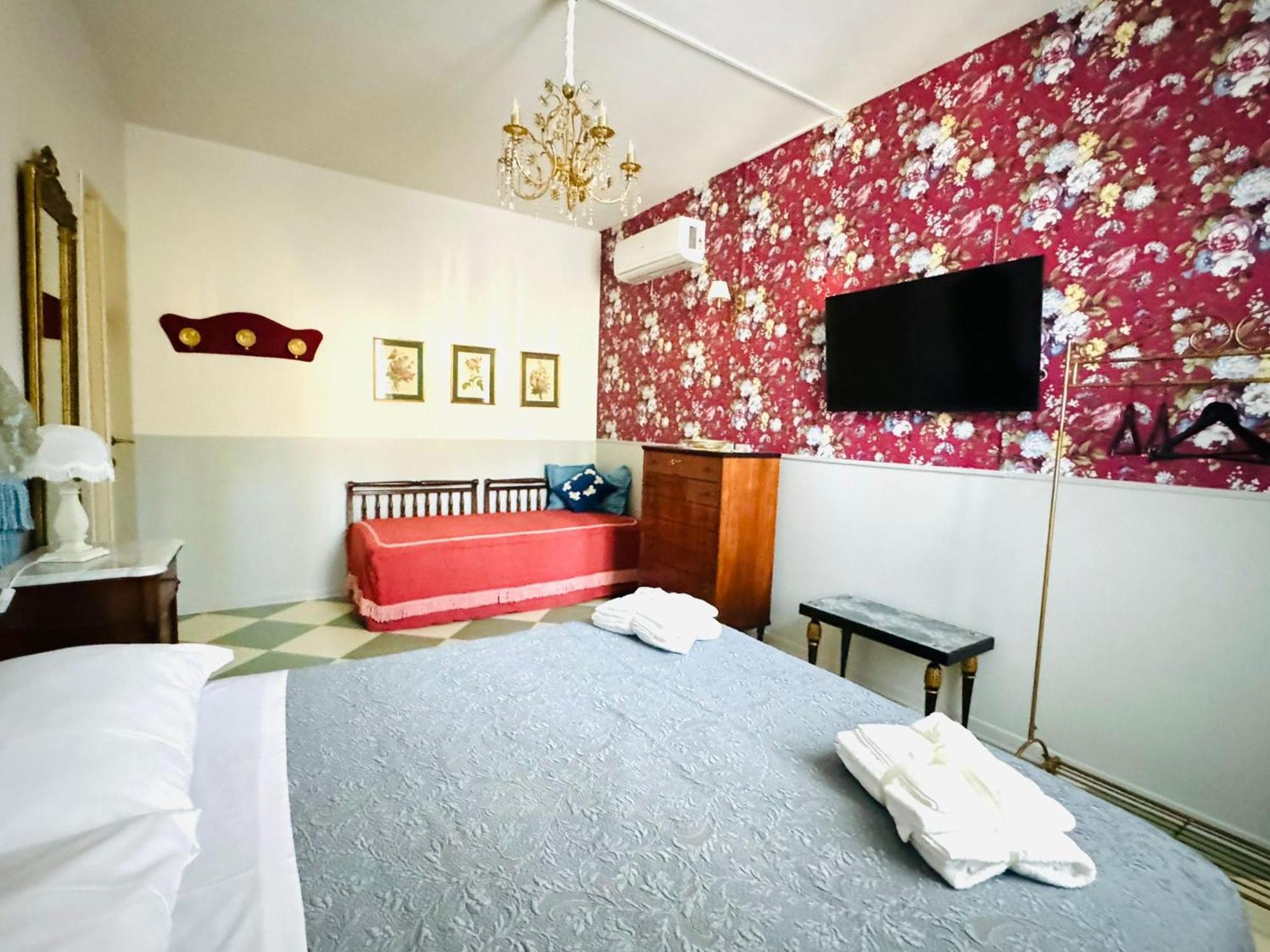 ספלו Mapepa Village Apartments מראה חיצוני תמונה