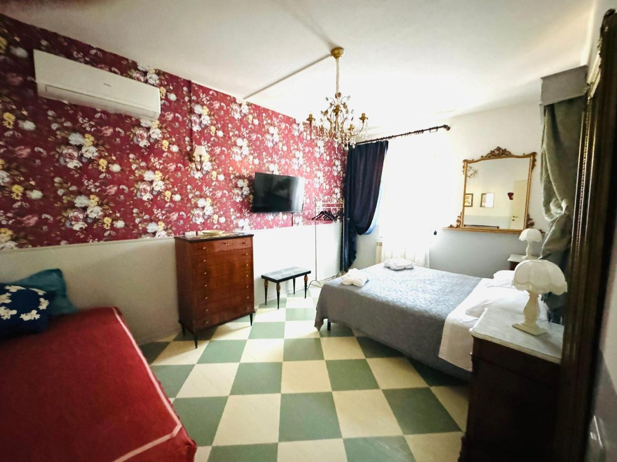ספלו Mapepa Village Apartments מראה חיצוני תמונה